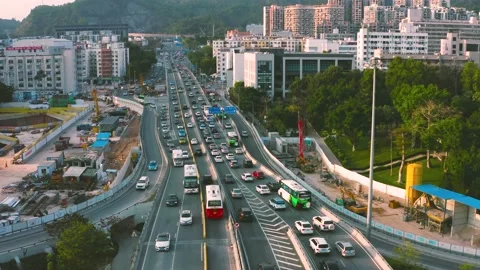Whenever at work, there is traffic on Shenzhen’s roads 库存影片 148499850
