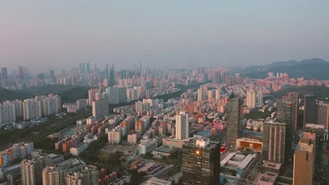 Whenever at work, there is traffic on Shenzhen’s roads 库存影片 148506685