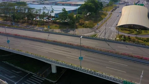 Whenever at work, there is traffic on Shenzhen’s roads 库存影片 148507184