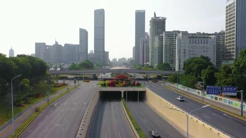 Whenever at work, there is traffic on Shenzhen’s roads 库存影片 148507475