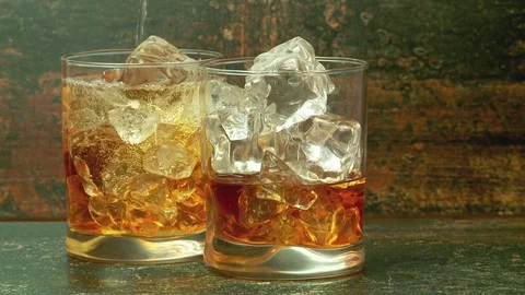 Whiskey &amp; soda Video stock 84040746