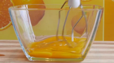Whisking an Egg 動画素材 58688520