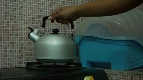 WhistlingKettle 04 Stock Footage 277405495