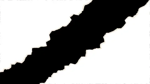 White 2 pieces torn paper stop motion transition animation opening and closing. Stock Footage 321315080