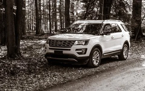 White 2016 Ford Explorer Stock Photos