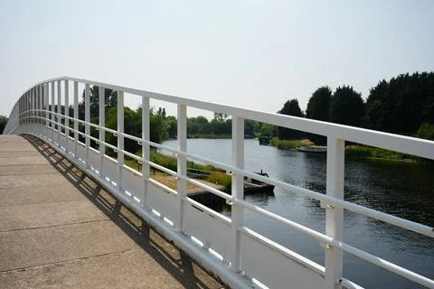 White Arched Bridge Over River With Boats, Farndon, Nottinghamshire, England Stock Photos
