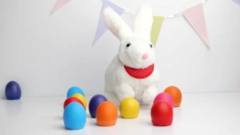 White baby rabbit toy with easter colorful eggs Stock-Footage 148862968