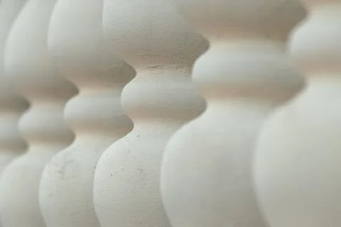 White baroque balustrade forming pattern, vintage retro architectural feature Foto stock