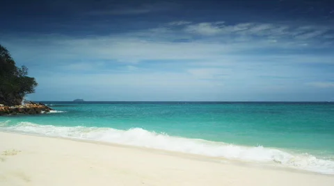 White beach on Koh Phi Phi 스톡 동영상 517862