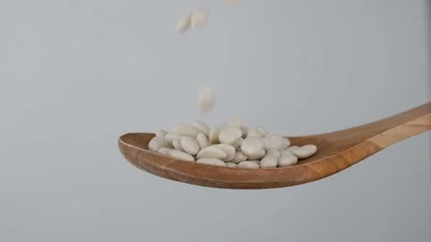 White beans slow motion Stock-Footage 236405791