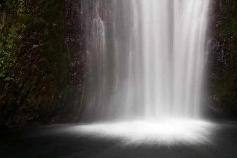 White bottom waterfall Stock Photos