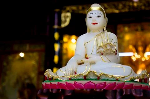 White buddha Stock Photos