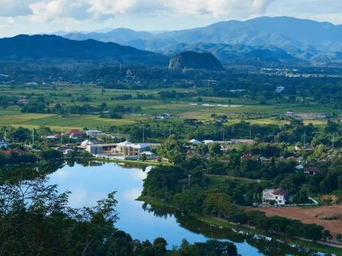 A white building structure is in construction. Foto stock