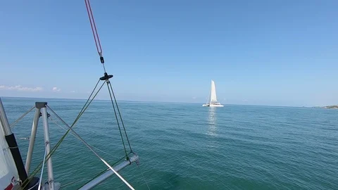 White Catamaran 動画素材 122950020