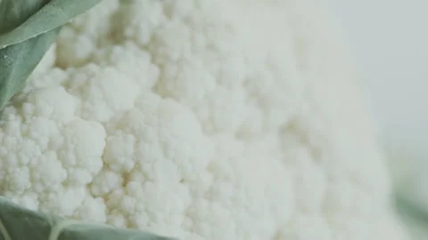 White cauliflower flower focus pulling 4K macro video Stock Footage 171266694