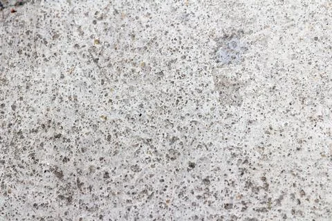 The white cement wall surface is peeling, dirty, old Foto stock