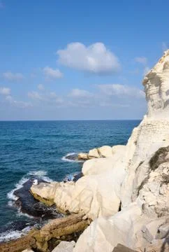 The white chalk cliffs of Rosh ha-Hanikra Stock Photos