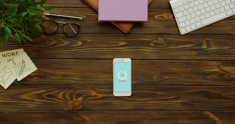 White circle with percents on the blue screen updating the smartphone which Stock-Footage 95097197