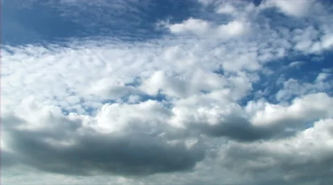 White cirrus stratus clouds on blue sky. Video stock 281851775