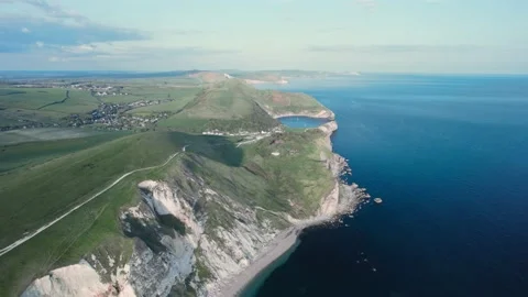 White Cliffs over Jurassic Coast, Lulworth Cove and Durdle Door Coast, Dorset Stockbeeldmateriaal 201866354