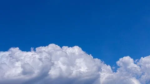 White cloud with blue sky background Фото