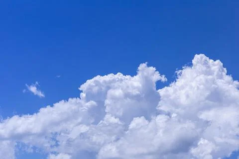 White cloud with blue sky background 스톡 사진