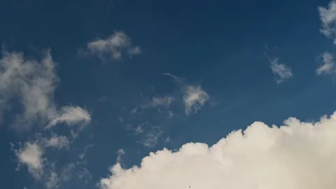 White cloud on blue sky close up Video stock 231094665