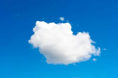 White cloud on blue sky Cloud on blue sky, one white cloud and sky backgro... Foto stock