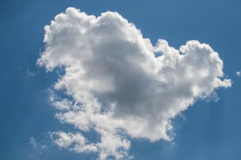 White cloud in the blue sky Foto stock