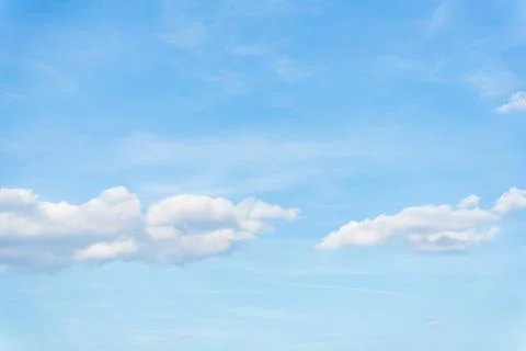 White clouds on a blue sky background. Foto stock