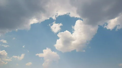 White clouds on blue sky - motion background Stock Footage 788655
