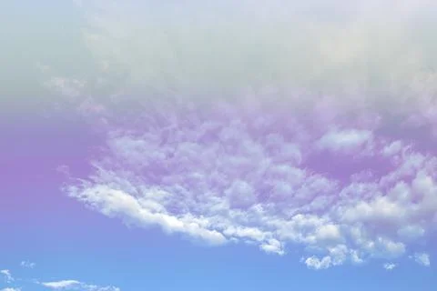 White clouds in the blue sky Foto stock