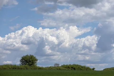 White clouds blue sky Stock-Fotos