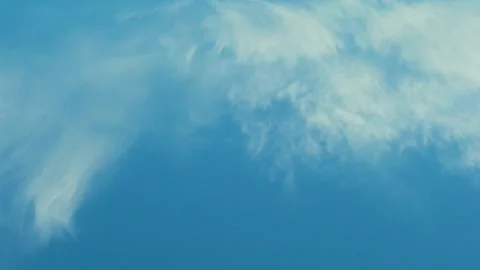 White Clouds in A Clear Blue Sky. Beautiful Time Lapse Daytime Blue Sky and Whit Video stock 312385276