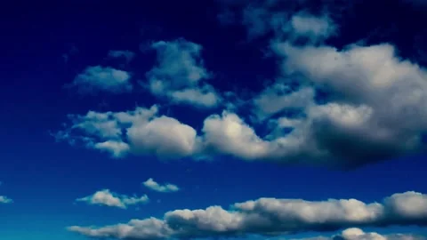 White Clouds Hyperlaspe Stockbeeldmateriaal 163038732