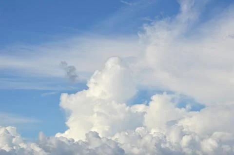 White clouds Stockfoto's