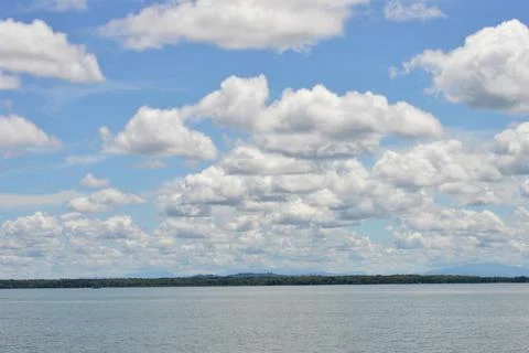White clouds Stockfoto's