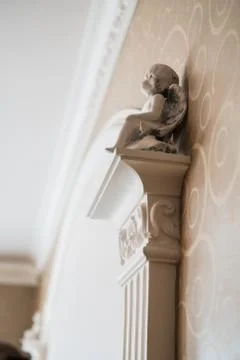 White column with portico decorative elements, classic interior fragment 스톡 사진
