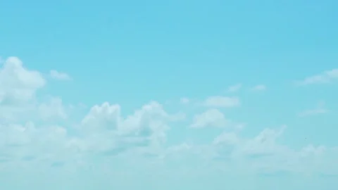 White Cotton Cumulus Clouds in Sunlight and Blue Sky, Time Lapse. White Puffy Cl Video stock 312256373