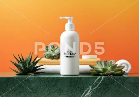 White dispenser bottle mockup with succulents and rolled towels PSD 템플릿