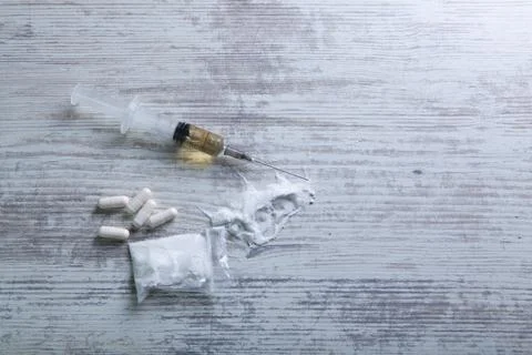 White dope powder on the table Fotos de archivo
