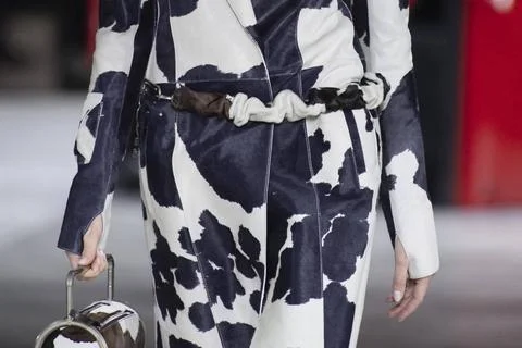  Off-White Fall Winter 2020 at Paris Fashion Week Off-White Fall Winter 20... Stockfoto's