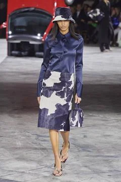  Off-White Fall Winter 2020 at Paris Fashion Week Off-White Fall Winter 20... Stock Photos