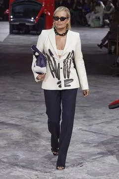  Off-White Fall Winter 2020 at Paris Fashion Week Off-White Fall Winter 20... Stock-Fotos