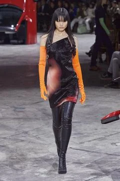  Off-White Fall Winter 2020 at Paris Fashion Week Off-White Fall Winter 20... Stockfoto's