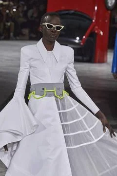  Off-White Fall Winter 2020 at Paris Fashion Week Off-White Fall Winter 20... Foto stock