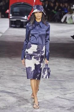  Off-White Fall Winter 2020 at Paris Fashion Week Off-White Fall Winter 20... Foto stock