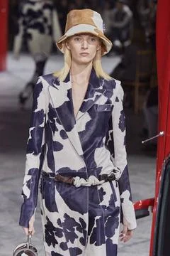  Off-White Fall Winter 2020 at Paris Fashion Week Off-White Fall Winter 20... Stock Photos