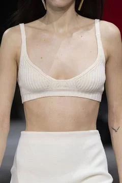  Off-White Fall Winter 2020 at Paris Fashion Week Off-White Fall Winter 20... 스톡 사진