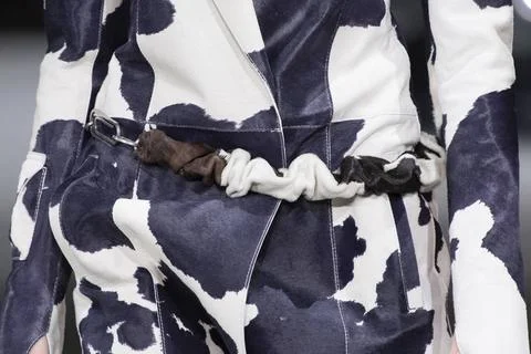  Off-White Fall Winter 2020 at Paris Fashion Week Off-White Fall Winter 20... 스톡 사진